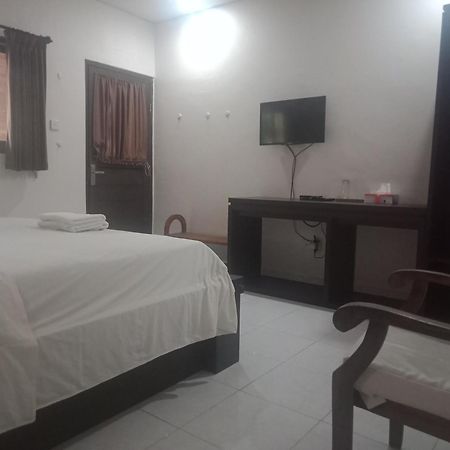 D'Puja Home Stay And Spa 누사두아 외부 사진